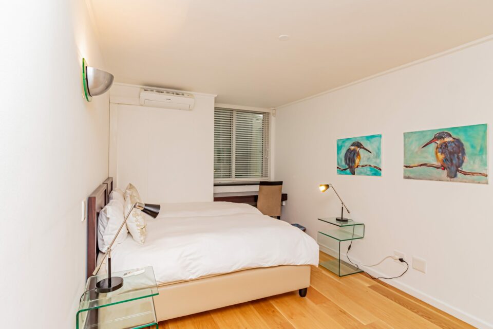 Clifton Rocks - Third bedroom