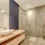 Coral Sea - Bathroom