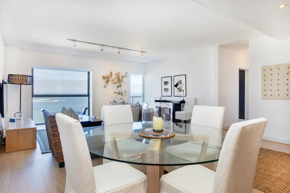 Dunmore Apartment - Dining for 4