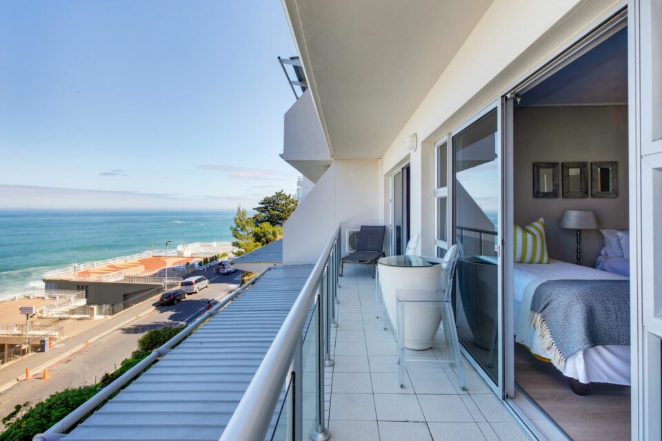 Dunmore Apartment - Ocean Views