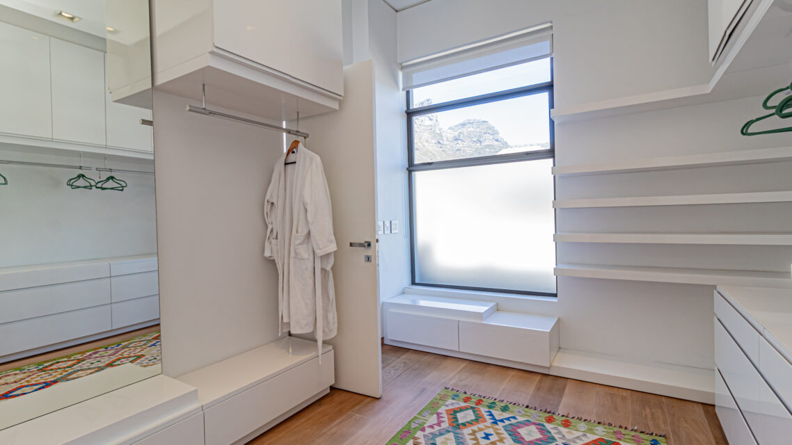 Hamaya - Master Dressing Room