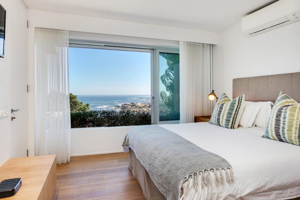 Lillamton - Modern Kitchen