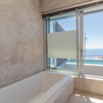 Onyx - En-suite with Views