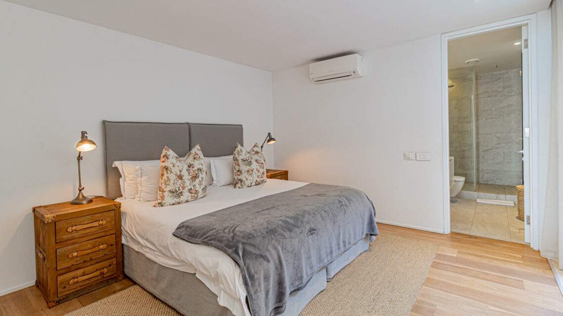 Onyx - Third Bedroom