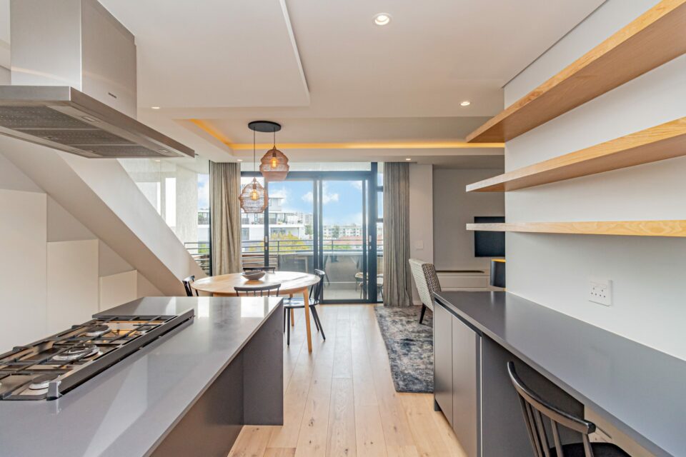 Penthouse on S - Kitchen with views