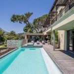 Roc Manor - Pool Views