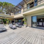 Roc Manor - Sun Loungers