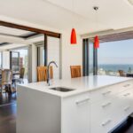Sekoma Villa - Kitchen with Views