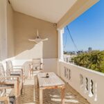 Six Selbourne - Seating and view