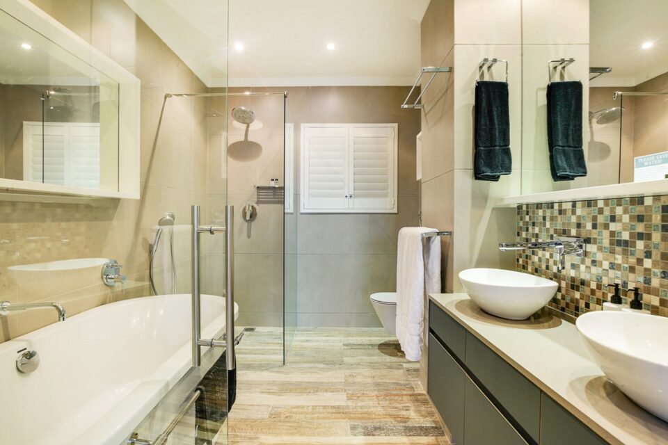 Calico - Master Bath & Shower