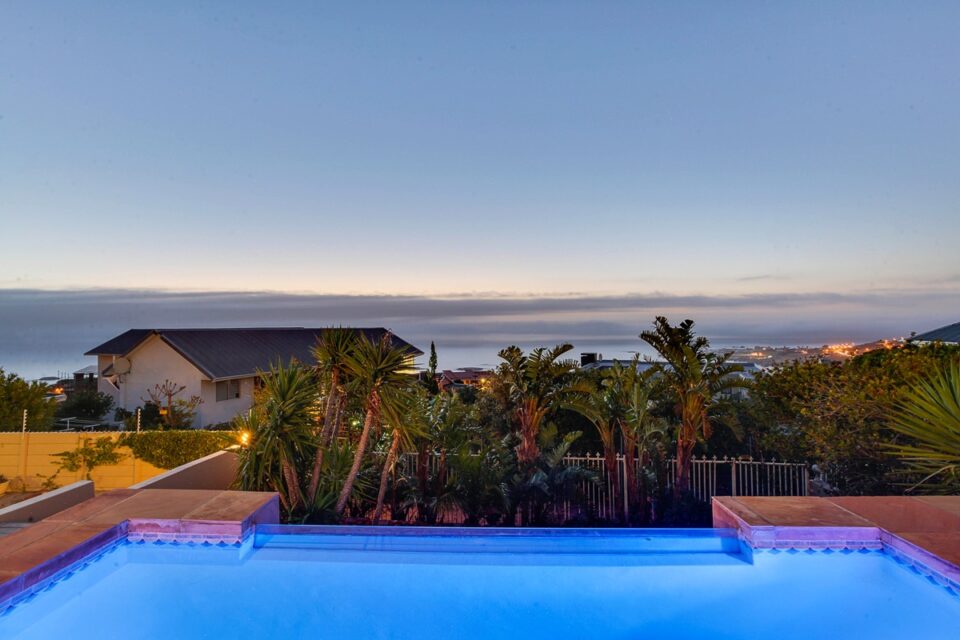 Calico - Exterior Ocean Views