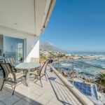 Camps Bay Terrace Penthouse - Balcony Dining