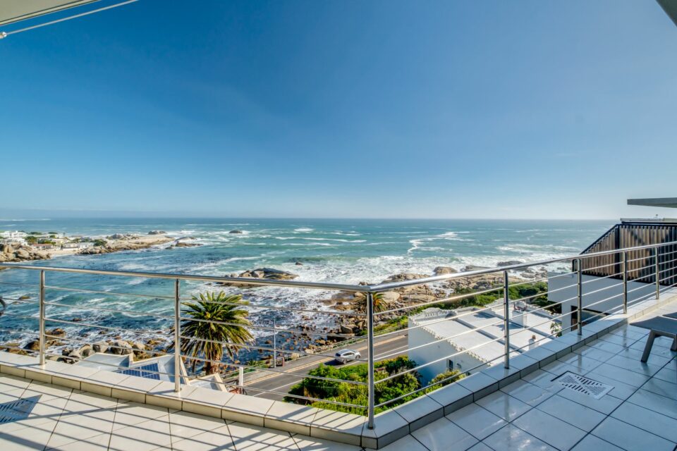 Camps Bay Terrace Penthouse - Balcony View