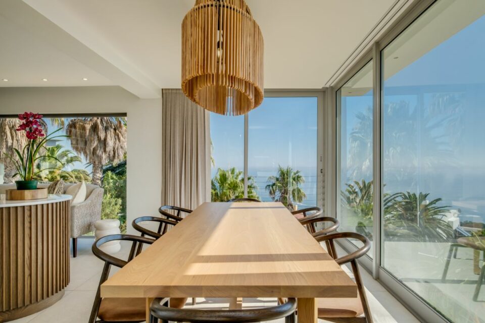 Mavambo - Dining for 8