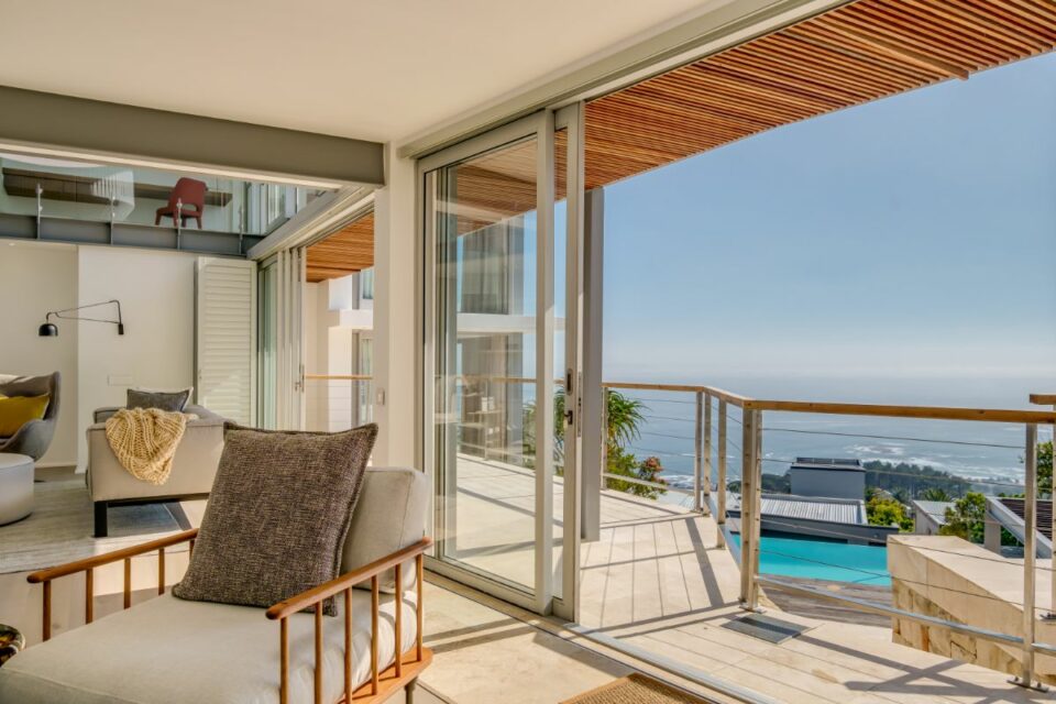 Mavambo - Formal Lounge