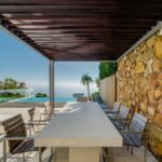 Mavambo - Outside Dining