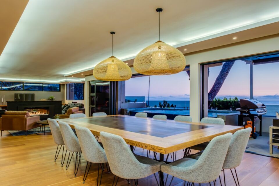 Ocean Pearl - Dining Table for 12