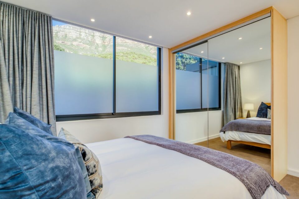 Ocean Pearl - Third Bed Queen