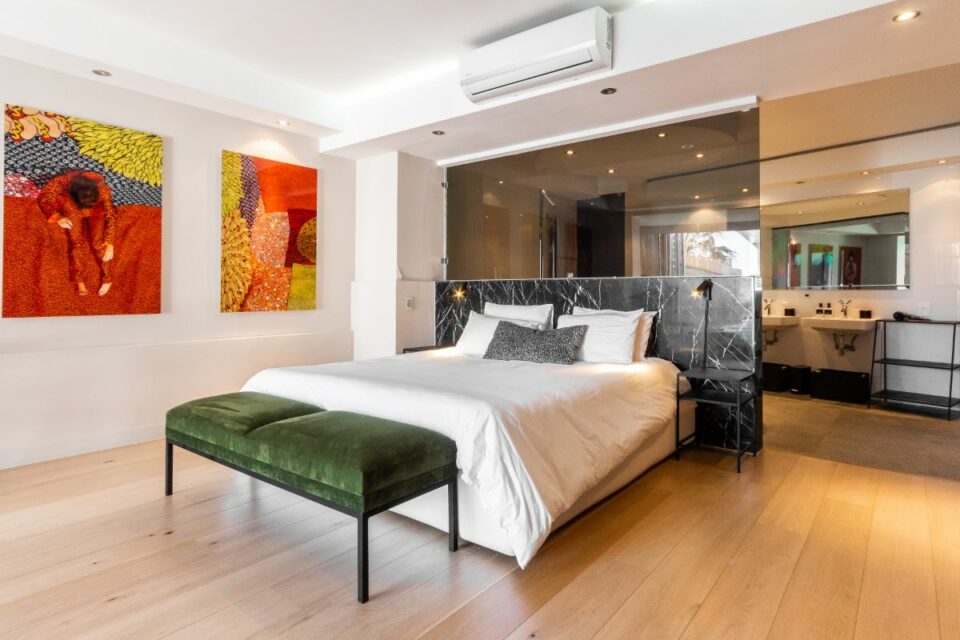 Paloma Apartment - Master Bedroom