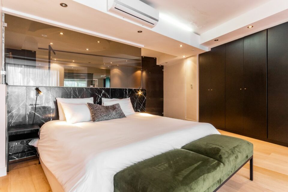 Paloma Apartment - Master En-suite Bedroom