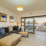 Sundowner Views - Comfortable Couches