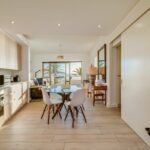 Sundowner Views - Open Plan Kitchen