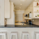 Eastern Views - Breakfast bar