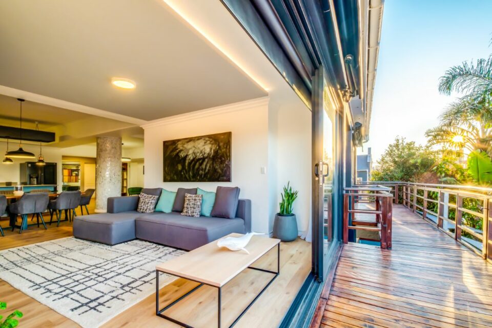 House of M - Balcony