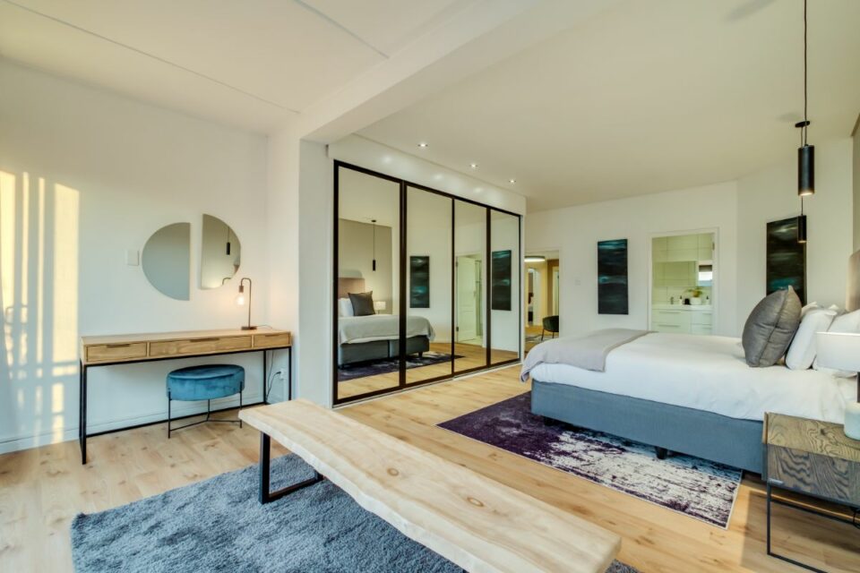 House of M - Large Master Bedroom