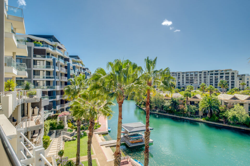 Juliette 308 - Canal views