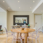 Juliette 308 - Dining table