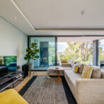 202 Warwick - TV lounge