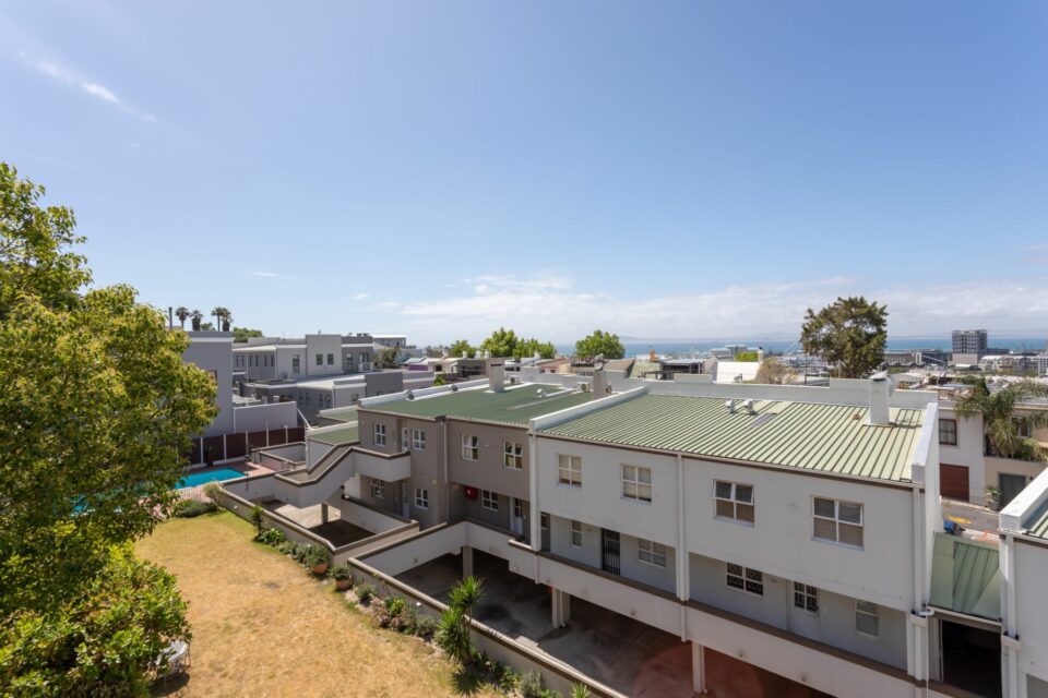 207 DWP - Expansive City Views