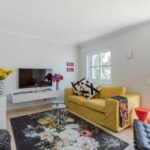 207 DWP - Gorgeous Lounge