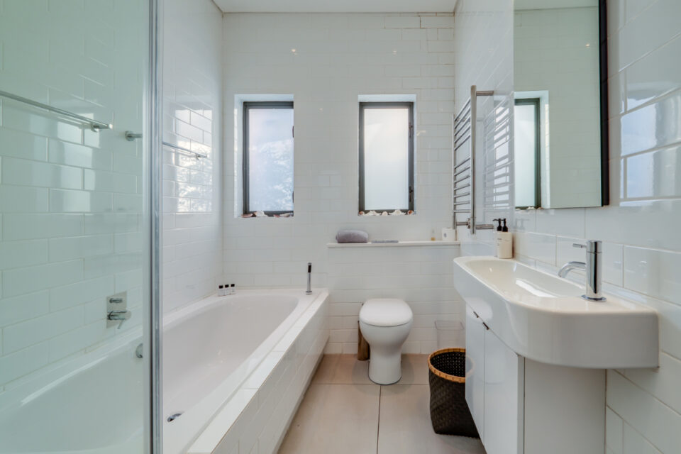 Amory - Family Bathroom