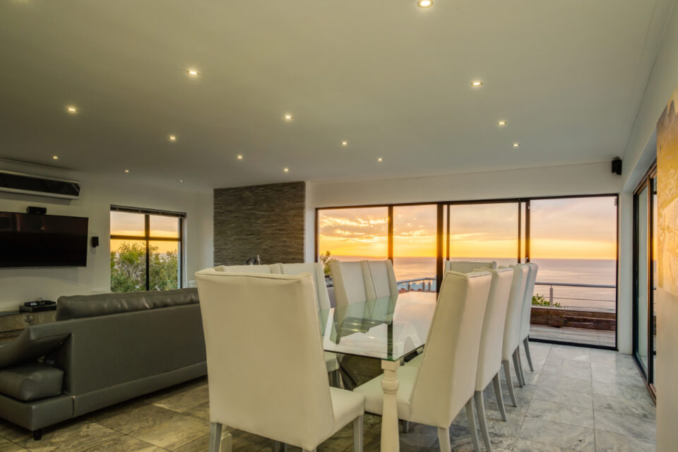 Sunset Views - Dining table and views
