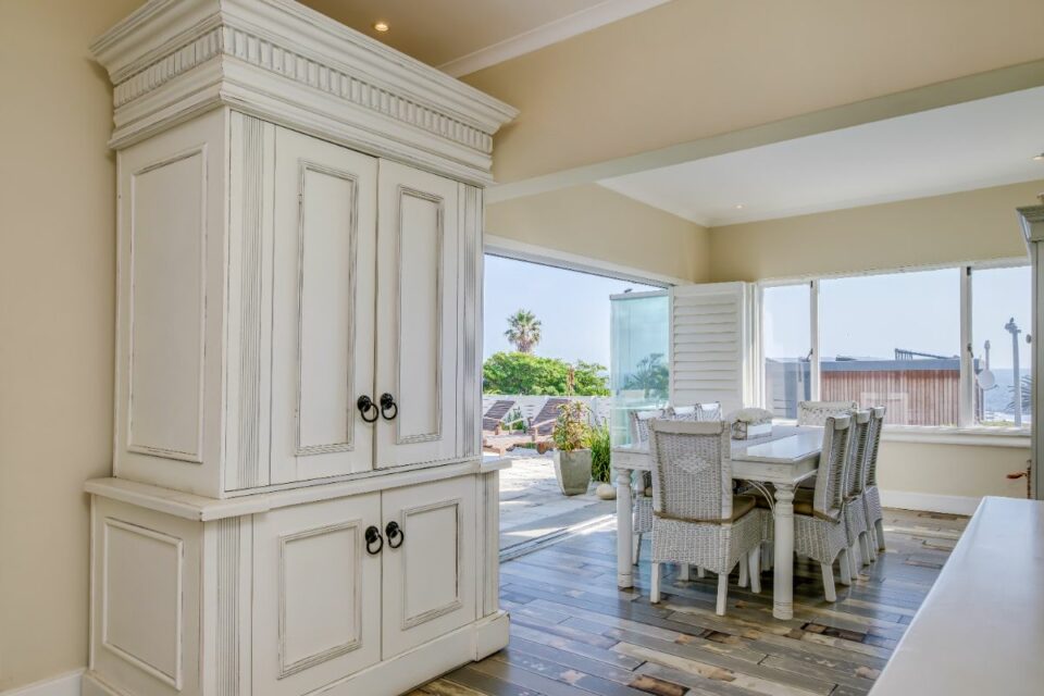 Barbados - Open Plan Dining