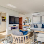 Serenity - Living room with TV