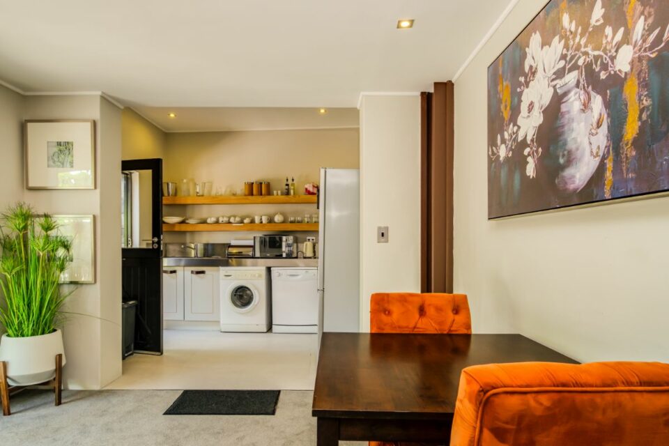 17 Geneva Lower - Open Plan Kitchen