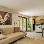 17 Geneva Lower - Lounge