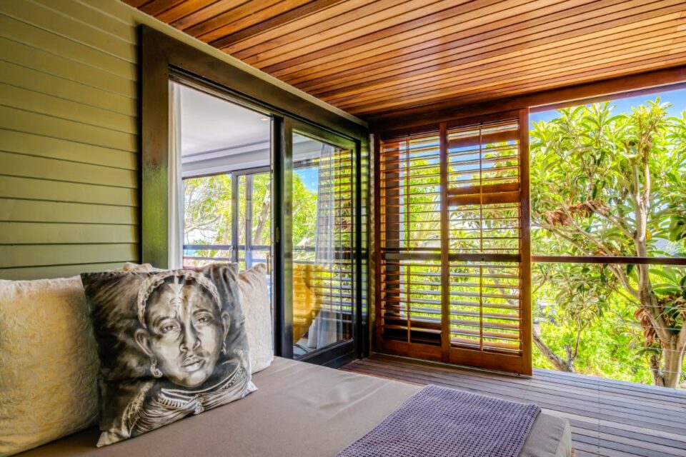 17 Geneva Middle - Day Bed