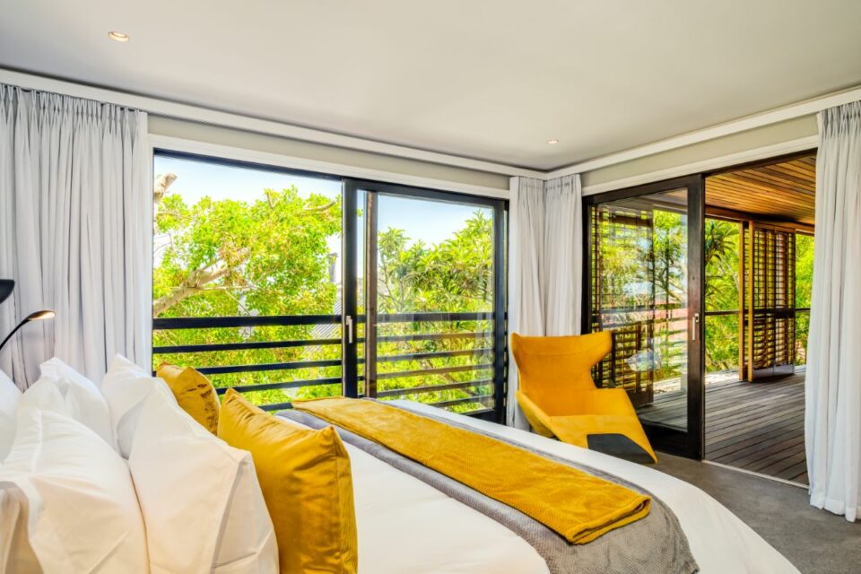 17 Geneva Middle - Bedroom with Balcony Access