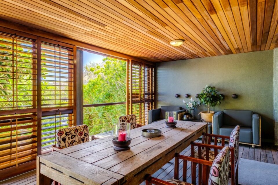 17 Geneva Middle - Private Dining Area