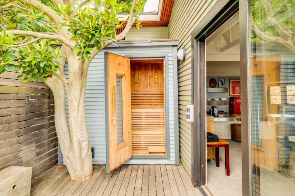 17 Geneva Upper - Private Sauna