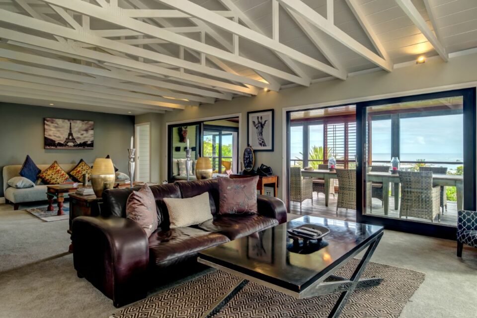 17 Geneva Upper - Beautiful Spaces