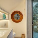 6 Glen - Bay Room En-suite