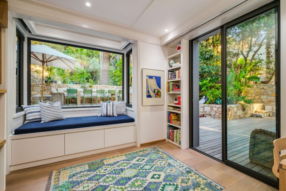 6 Glen - Baby Room Play Area