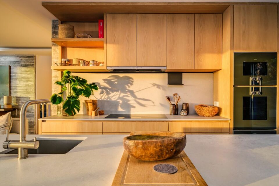 6 Glen - Open Plan Kitchen