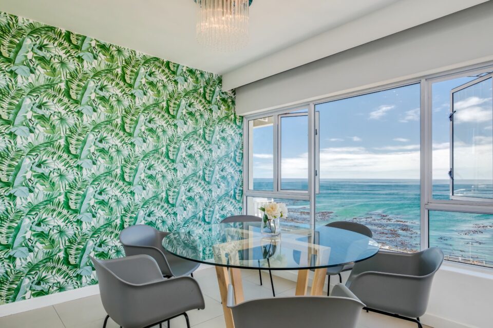 Atlantic Spray - Dining Area