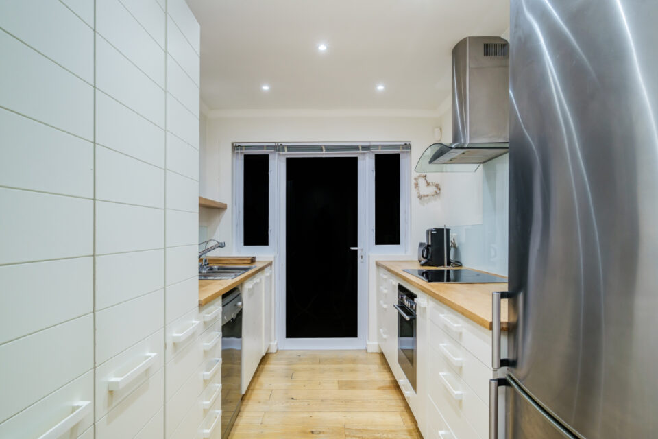 Beach Steps - Kitchen